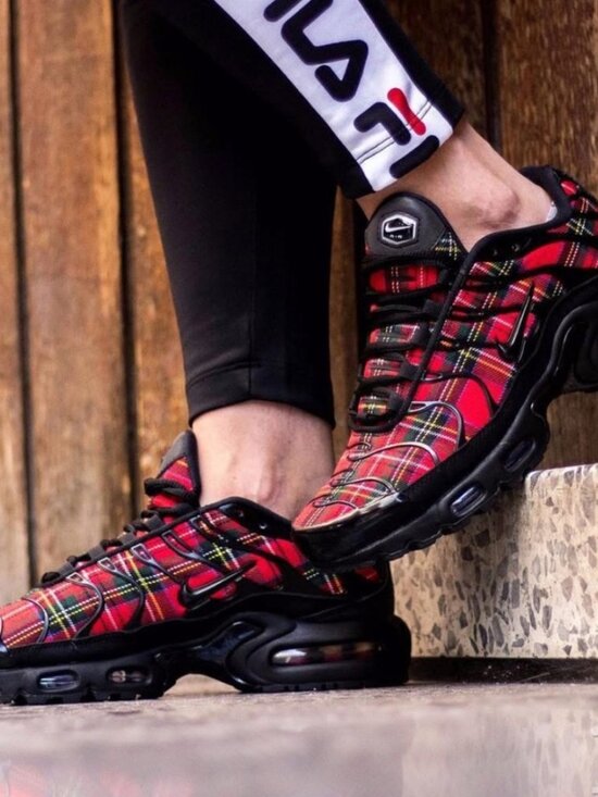 Nike Shoes - Rare 2018 Nike Women's Air Max Plus 'Tartan' Plaid Sneaker Size 9